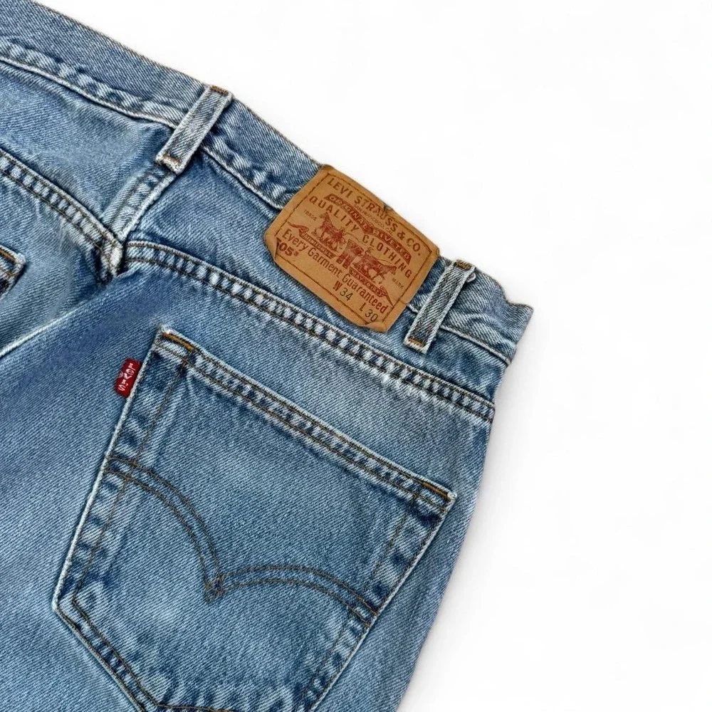 Vintage Levi's 505 Blue Denim Regular Fit Straight Leg Jeans Men's 34x30 Y2K VTG